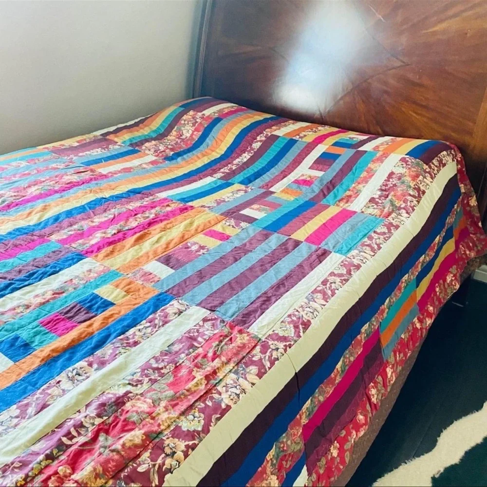 Boho bedding -patchwork quilt for hippie bohemian bedroom and home décor.